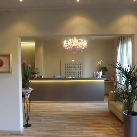 Hotel Piccadilly Montecatini Terme Kültér fotó