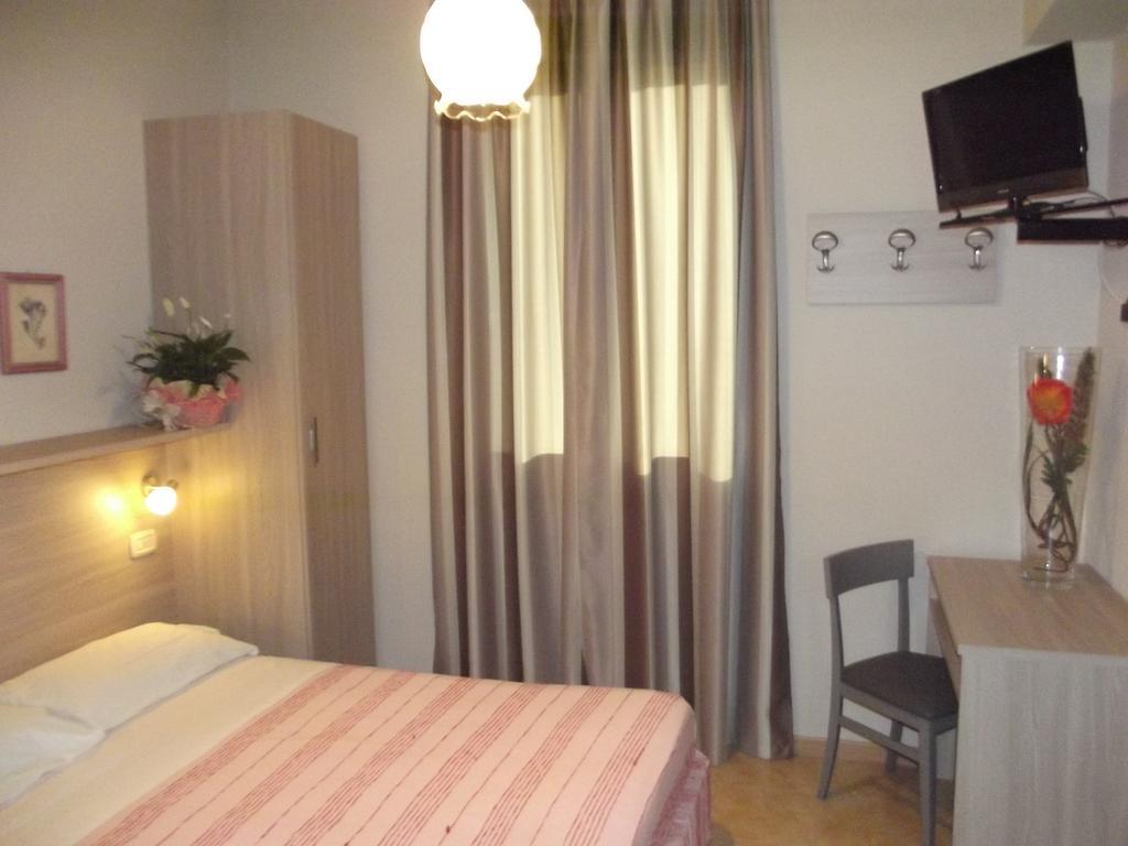 Hotel Piccadilly Montecatini Terme Kültér fotó