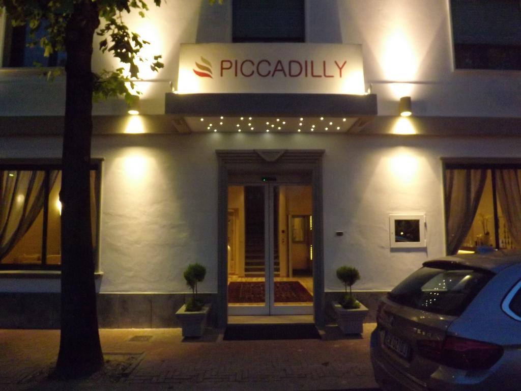 Hotel Piccadilly Montecatini Terme Kültér fotó