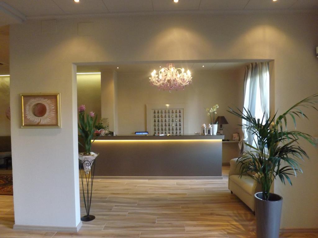 Hotel Piccadilly Montecatini Terme Kültér fotó