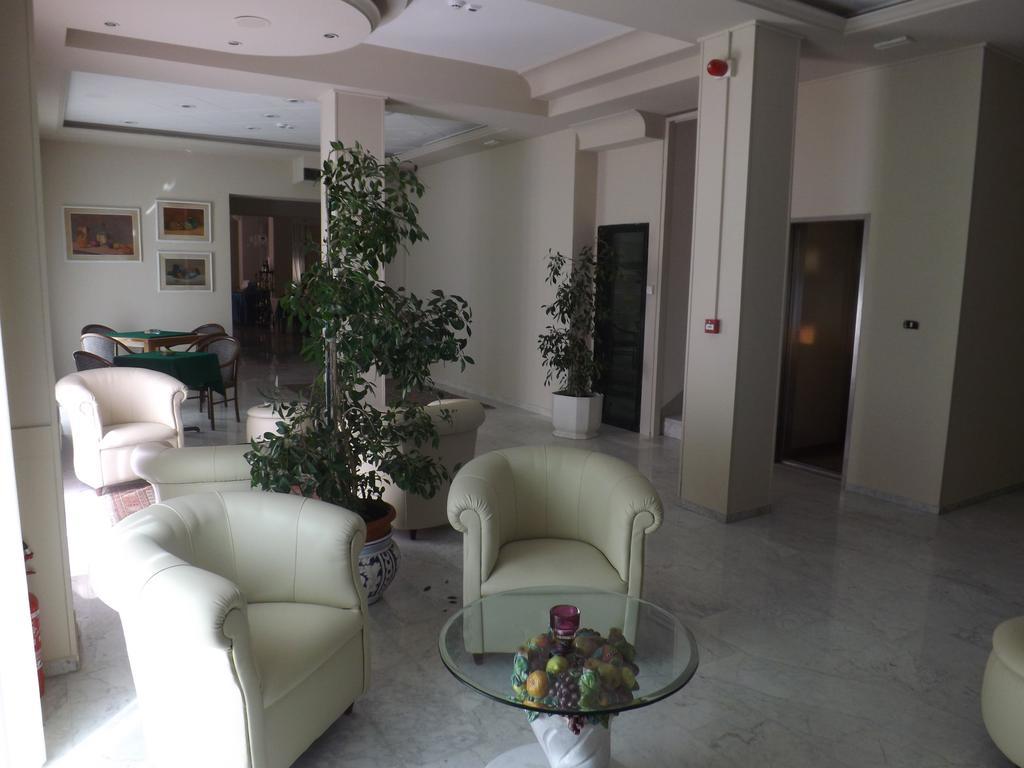 Hotel Piccadilly Montecatini Terme Kültér fotó