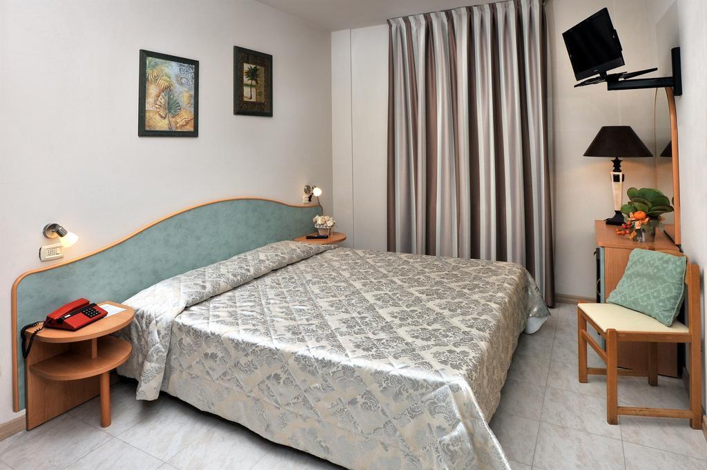 Hotel Piccadilly Montecatini Terme Kültér fotó