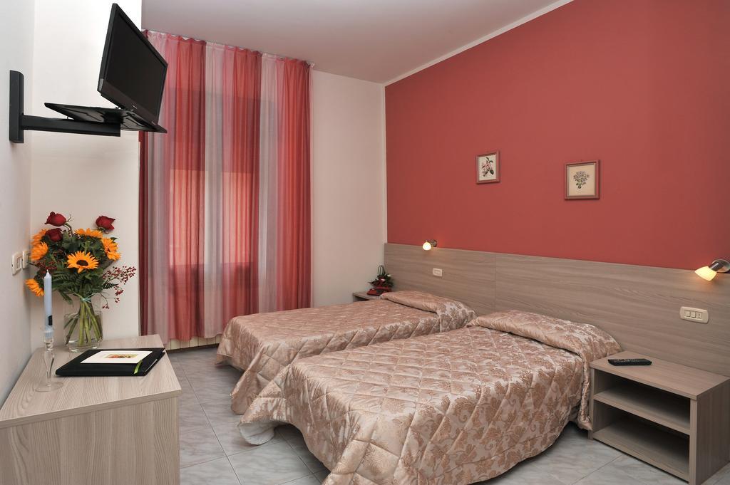 Hotel Piccadilly Montecatini Terme Kültér fotó