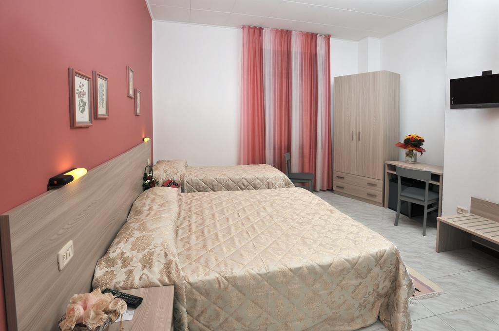 Hotel Piccadilly Montecatini Terme Kültér fotó