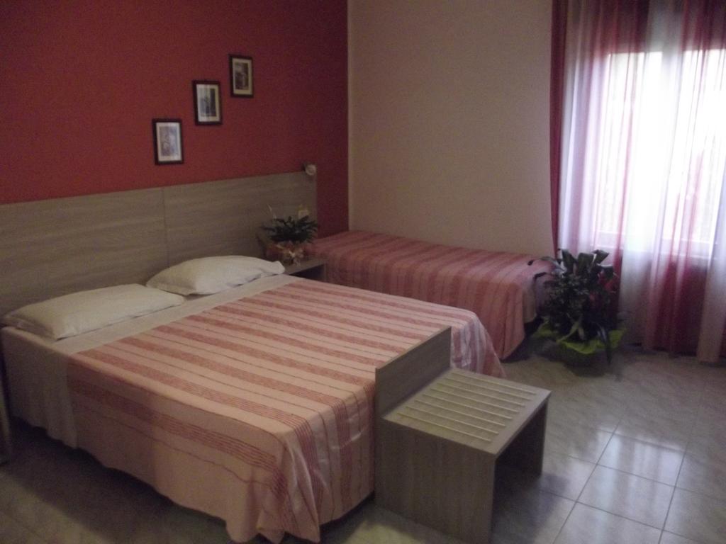 Hotel Piccadilly Montecatini Terme Kültér fotó