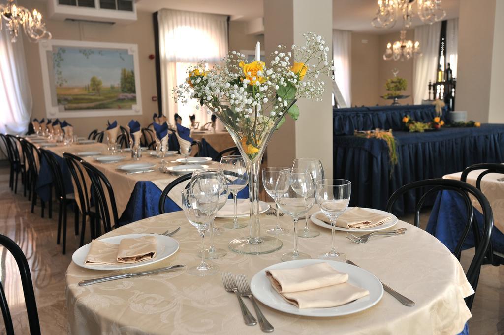 Hotel Piccadilly Montecatini Terme Kültér fotó