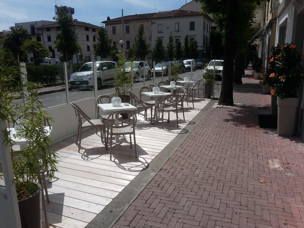 Hotel Piccadilly Montecatini Terme Kültér fotó